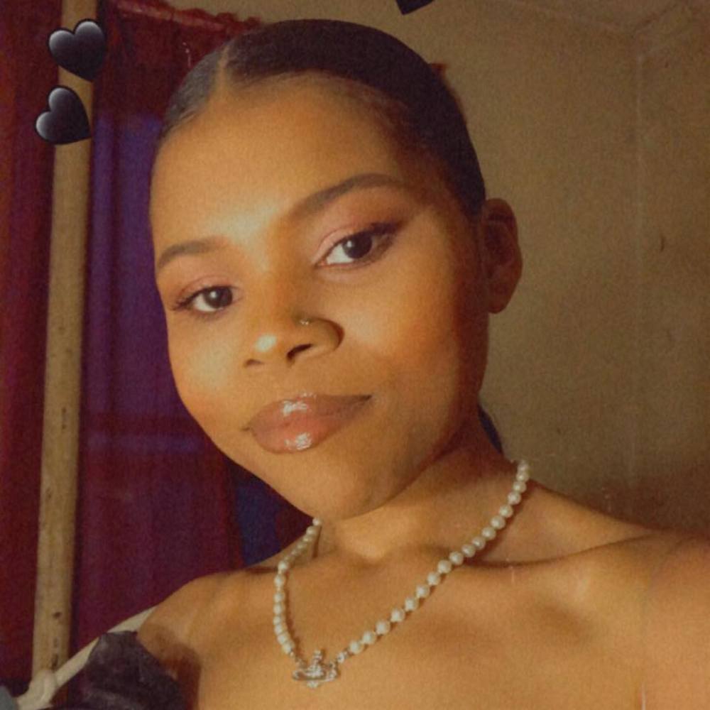 Meet your Posher, Leah